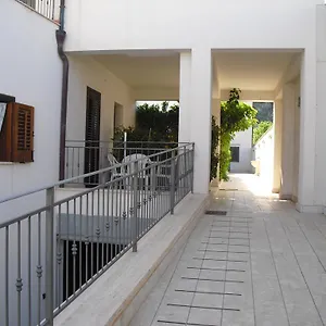 https://casa-mare-san-vito-lo-capo.sicilyhotelsitaly.net